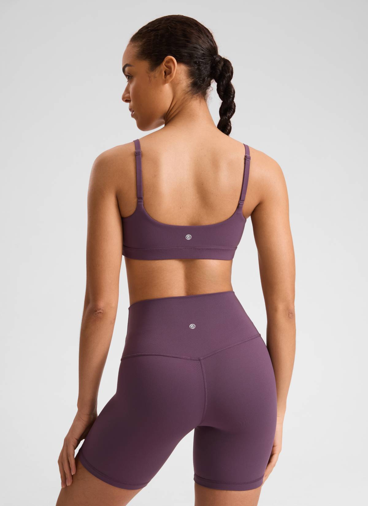 CRZ YOGA 여성용 Butterluxe 조절 가능한 스파게티 스트랩 스쿱넥 브라, 그레이프 티슬 퍼플