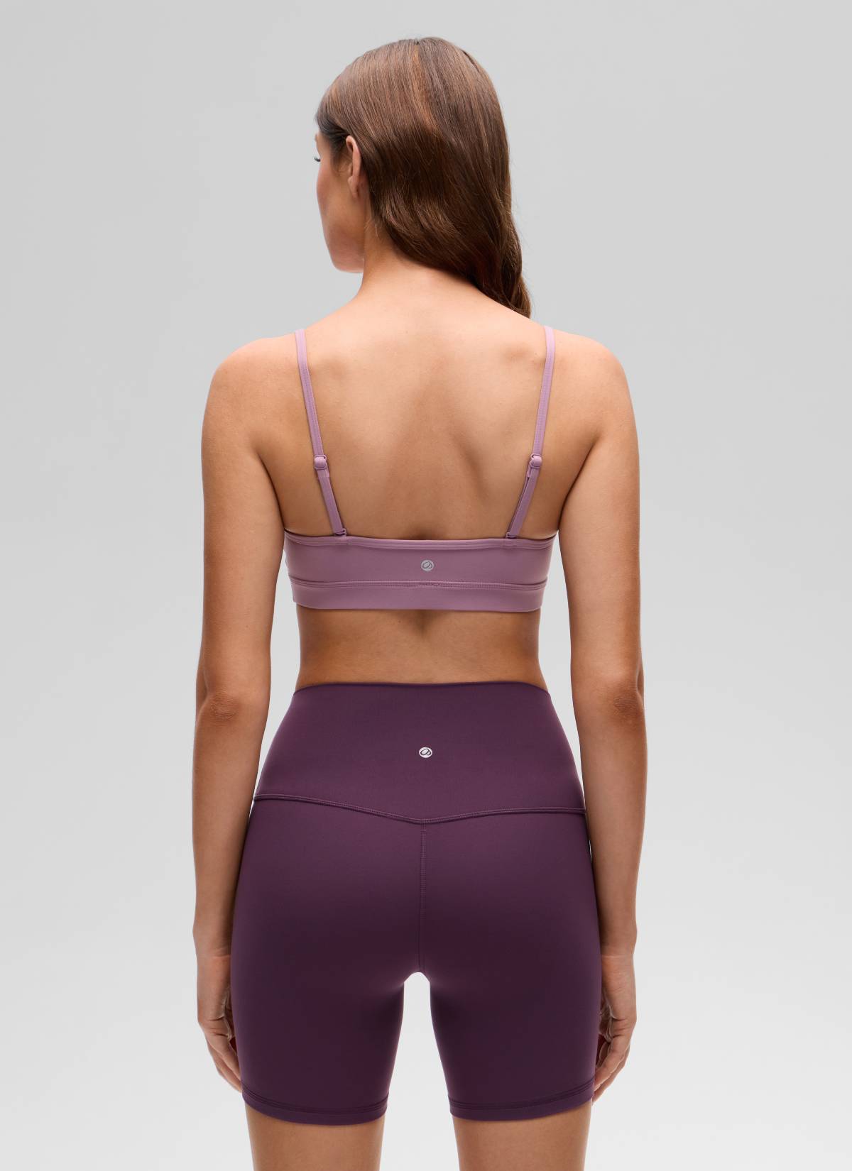 CRZ YOGA Butterluxe 여성용 V 넥 캐미솔 요가 패디드 스포츠 브라 라이트 라벤더