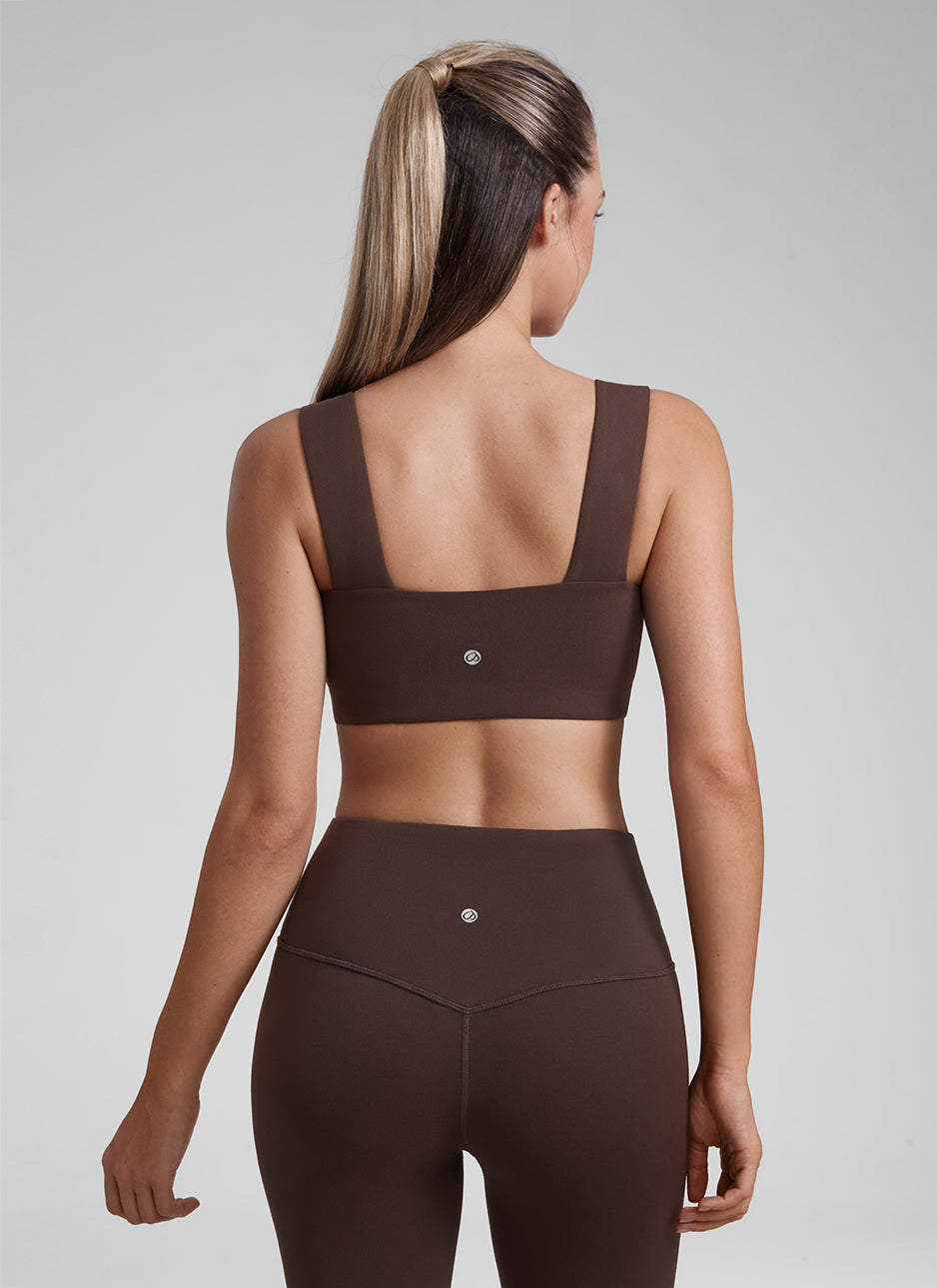 CRZ YOGA Butterluxe 여성용 스퀘어 넥 오픈 백 와이드 스트랩 스포츠 브라 핫 퍼지 브라운