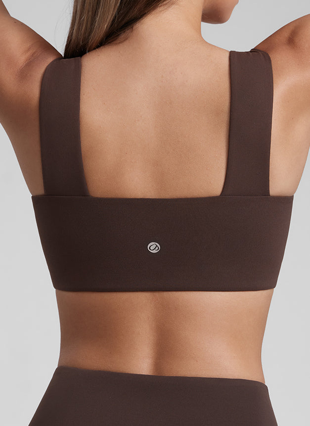CRZ YOGA Butterluxe 여성용 스퀘어 넥 오픈 백 와이드 스트랩 스포츠 브라 핫 퍼지 브라운
