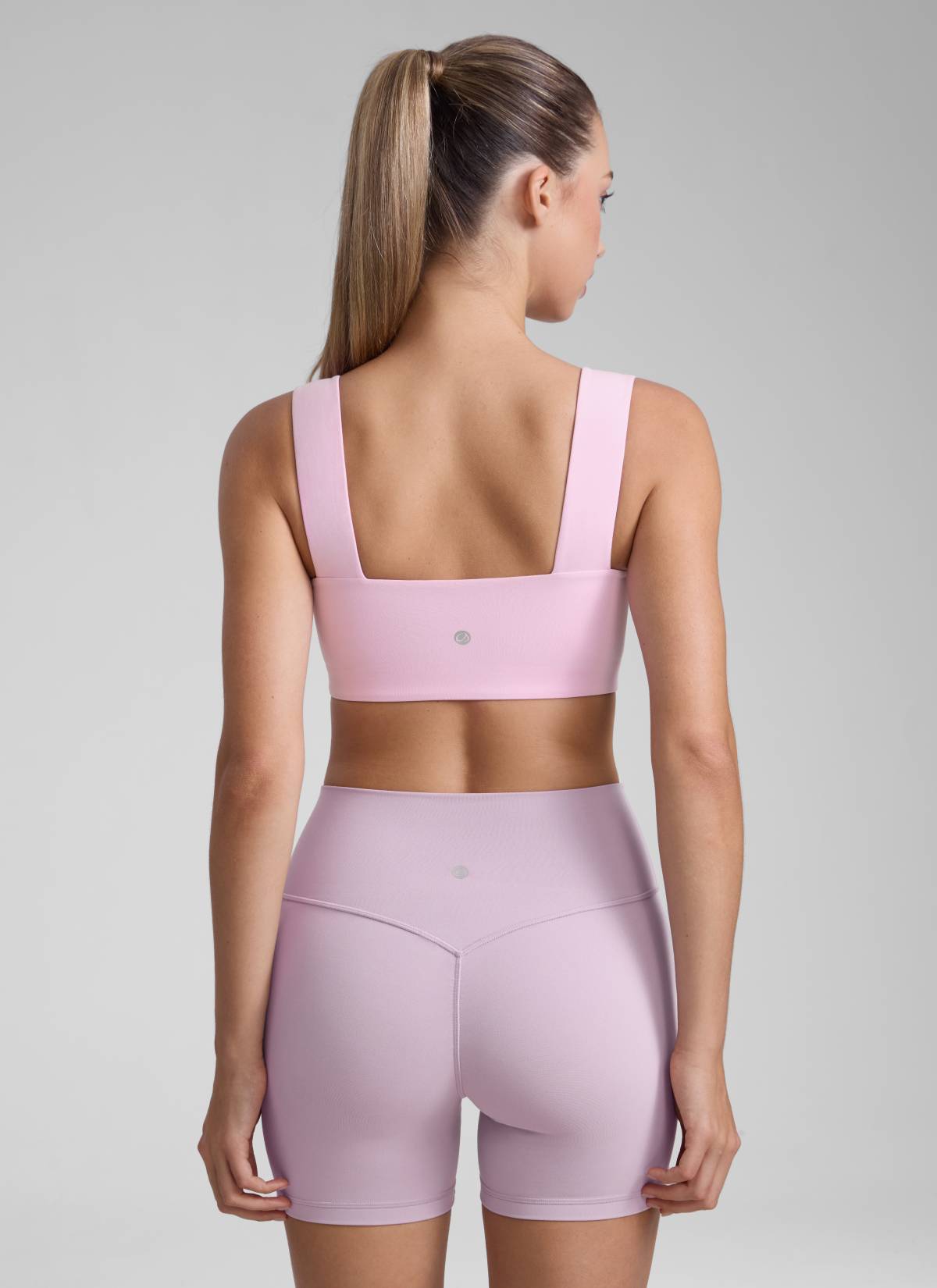 CRZ YOGA Butterluxe 여성용 스퀘어 넥 오픈 백 와이드 스트랩 스포츠 브라 비타 핑크