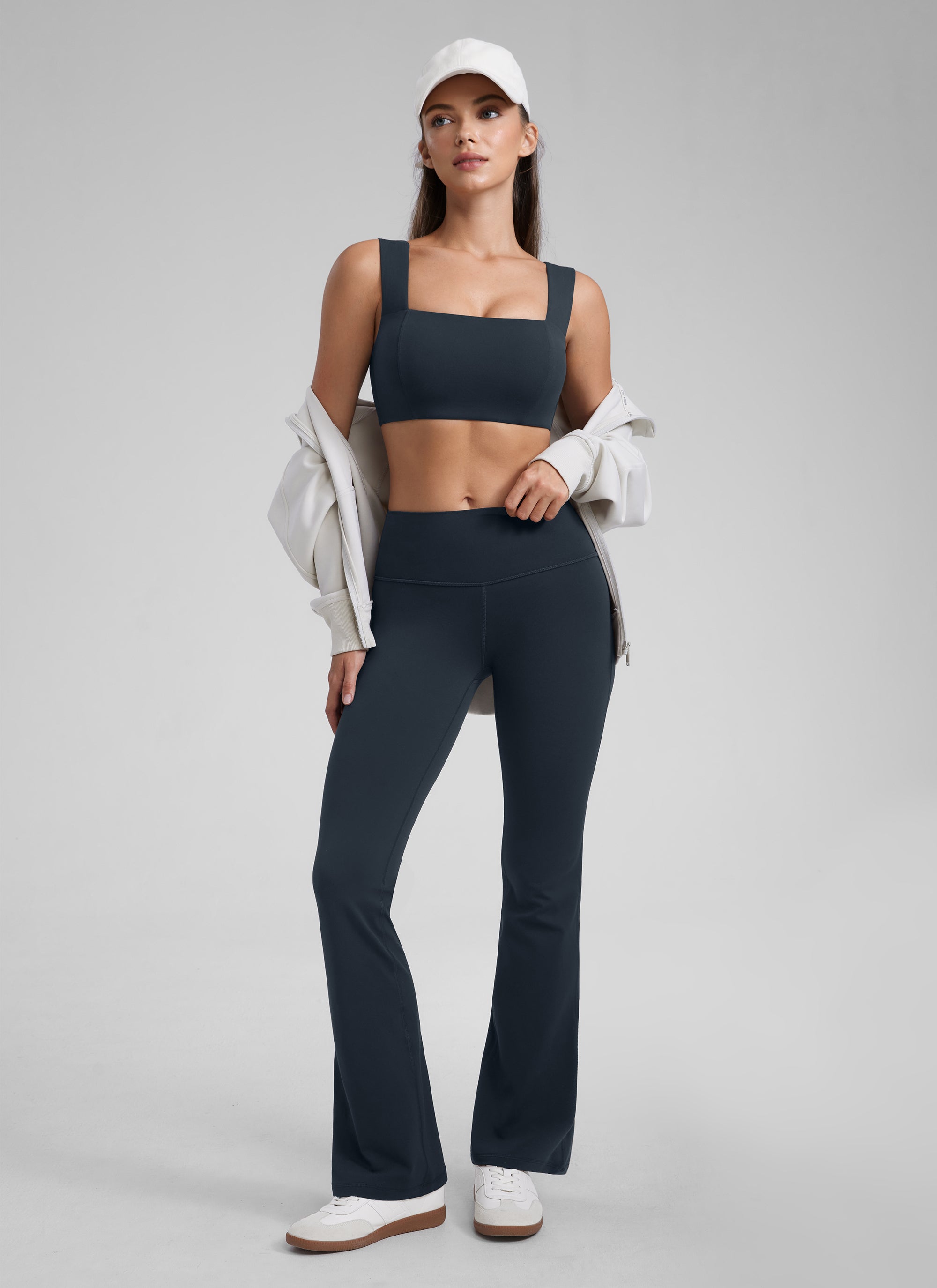 CRZ YOGA Butterluxe 여성용 스퀘어 넥 오픈 백 와이드 스트랩 스포츠 브라 트루 네이비