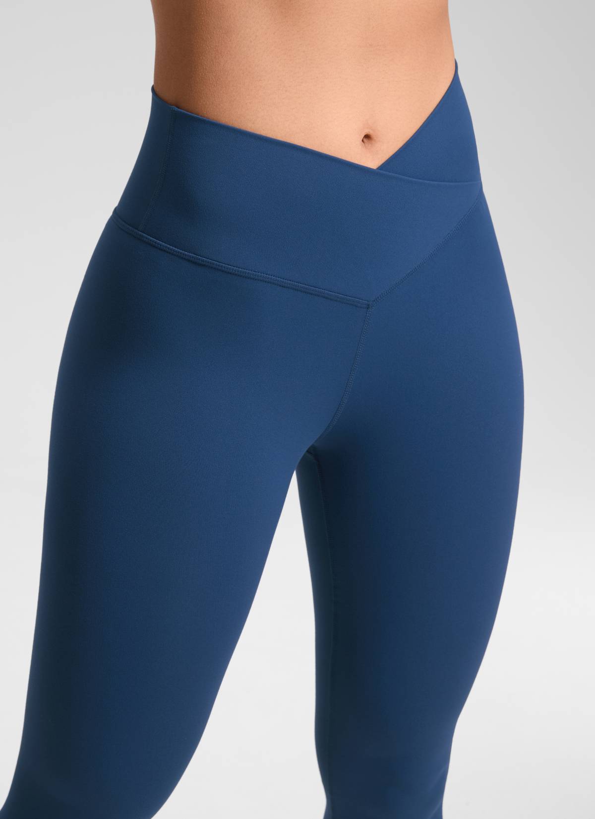 CRZ YOGA Women's High Rise Butterluxe Yoga Leggings 25'' V Cross Waist French Navy