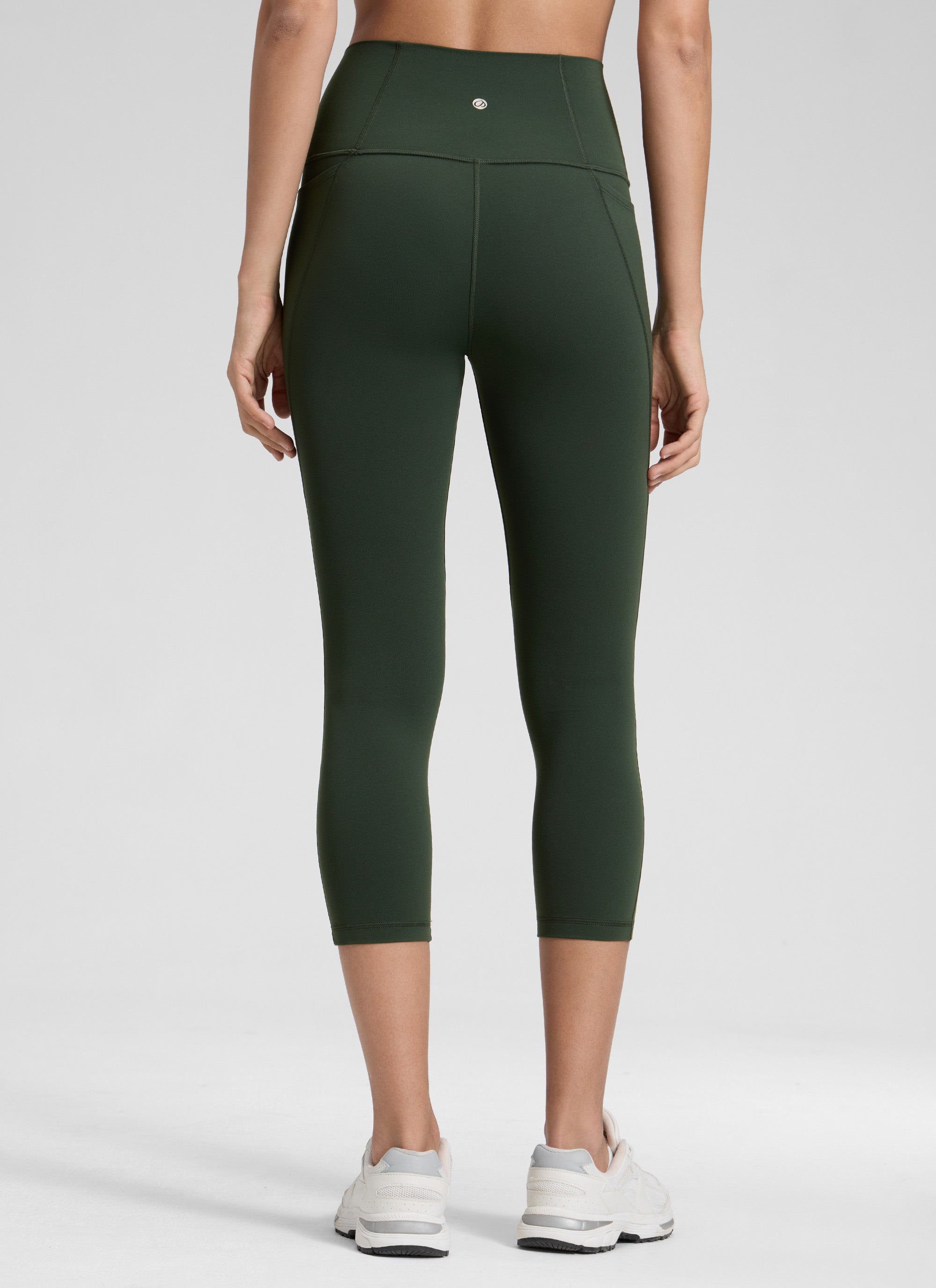 CRZ YOGA Women's Yoga High Rise Butterluxe Capri with Pockets 21'' Legend Green