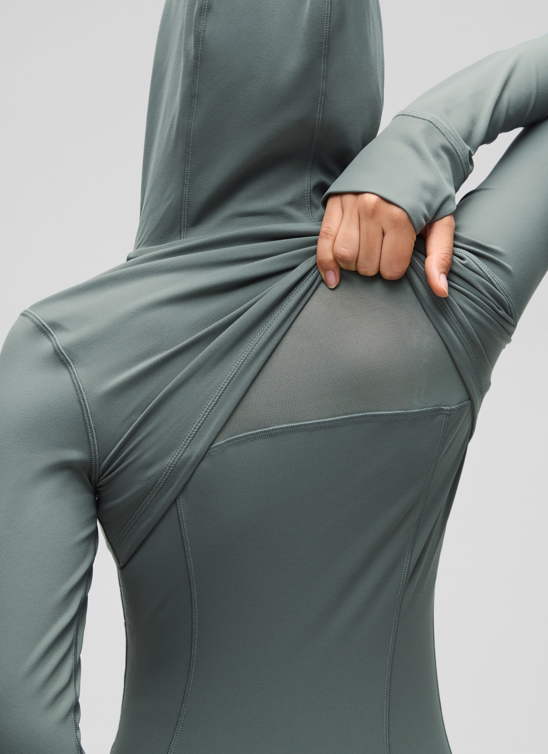 CRZ YOGA Women's Butterluxe Slim Fit Pocket Outerwear Full Zip Hoodies Grey Sage